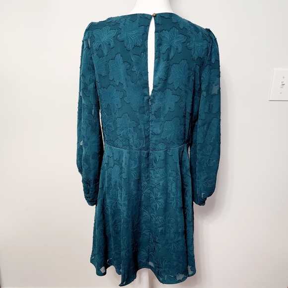 GORGEOUS Jewel Tone Deep V Dress NWT - Picture 5 of 10